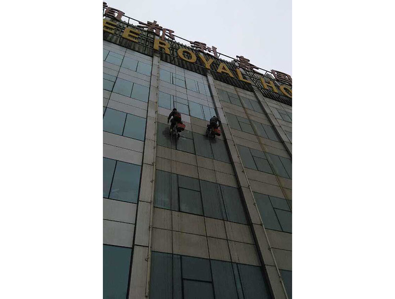 辦公大樓外墻清洗